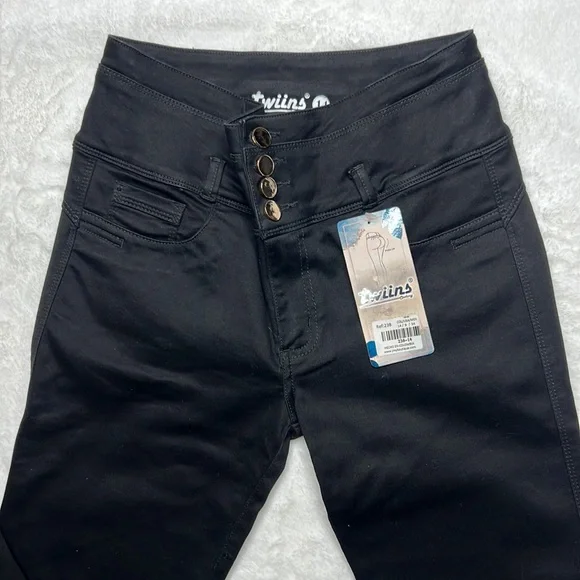 B’violet Jeans